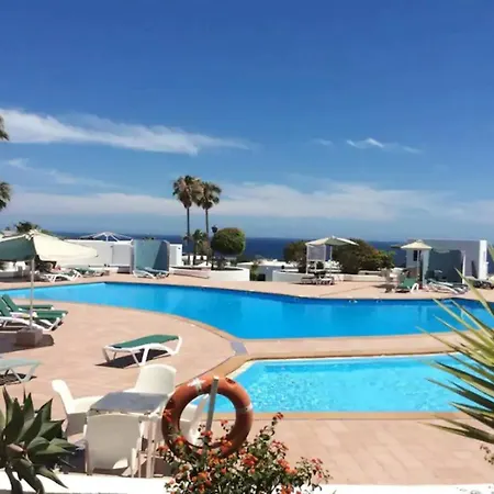 Charming In + Pool Апартаменты Тиас