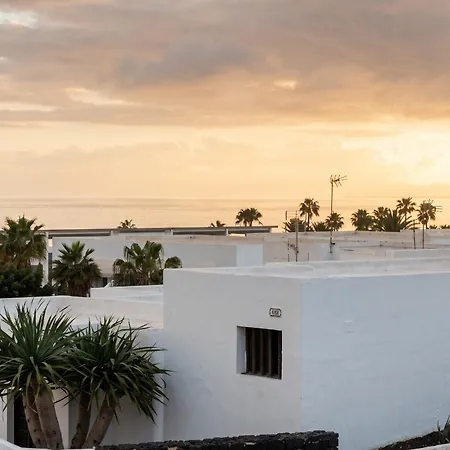 Appartement Charming In + Pool Tías