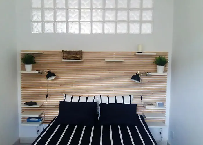 Charming In + Pool Apartman *