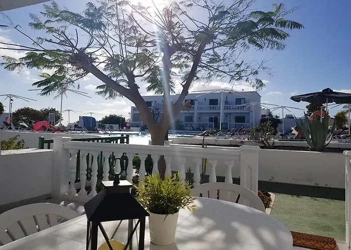 Charming In + Pool Apartman